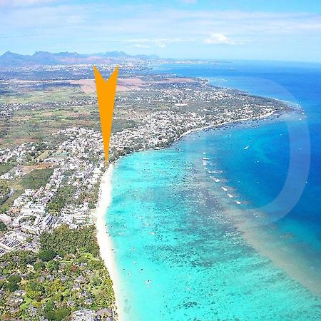 Caro'S Beachfront Trou aux Biches Dış mekan fotoğraf