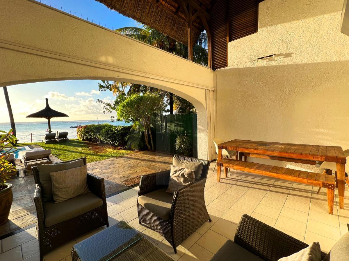 Caro'S Beachfront Trou aux Biches Dış mekan fotoğraf