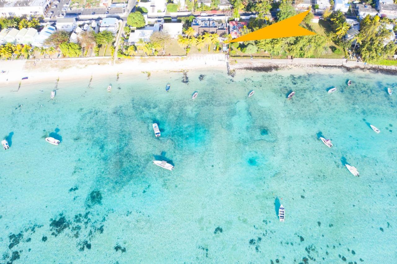 Caro'S Beachfront Trou aux Biches Dış mekan fotoğraf